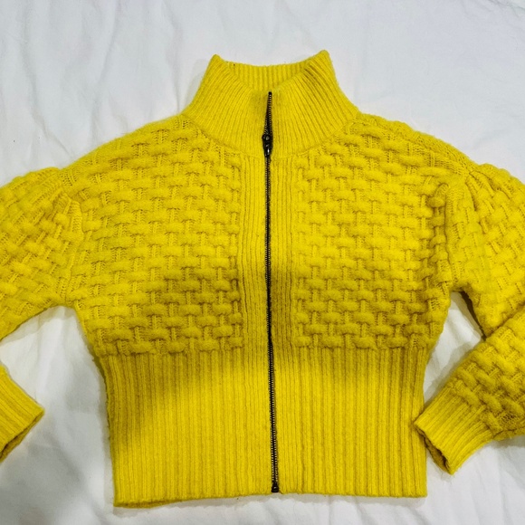 Anthropologie Buttercup Yellow Textured Knit Sweater Zip Cardigan XSP MSRP $158 - Picture 5 of 7